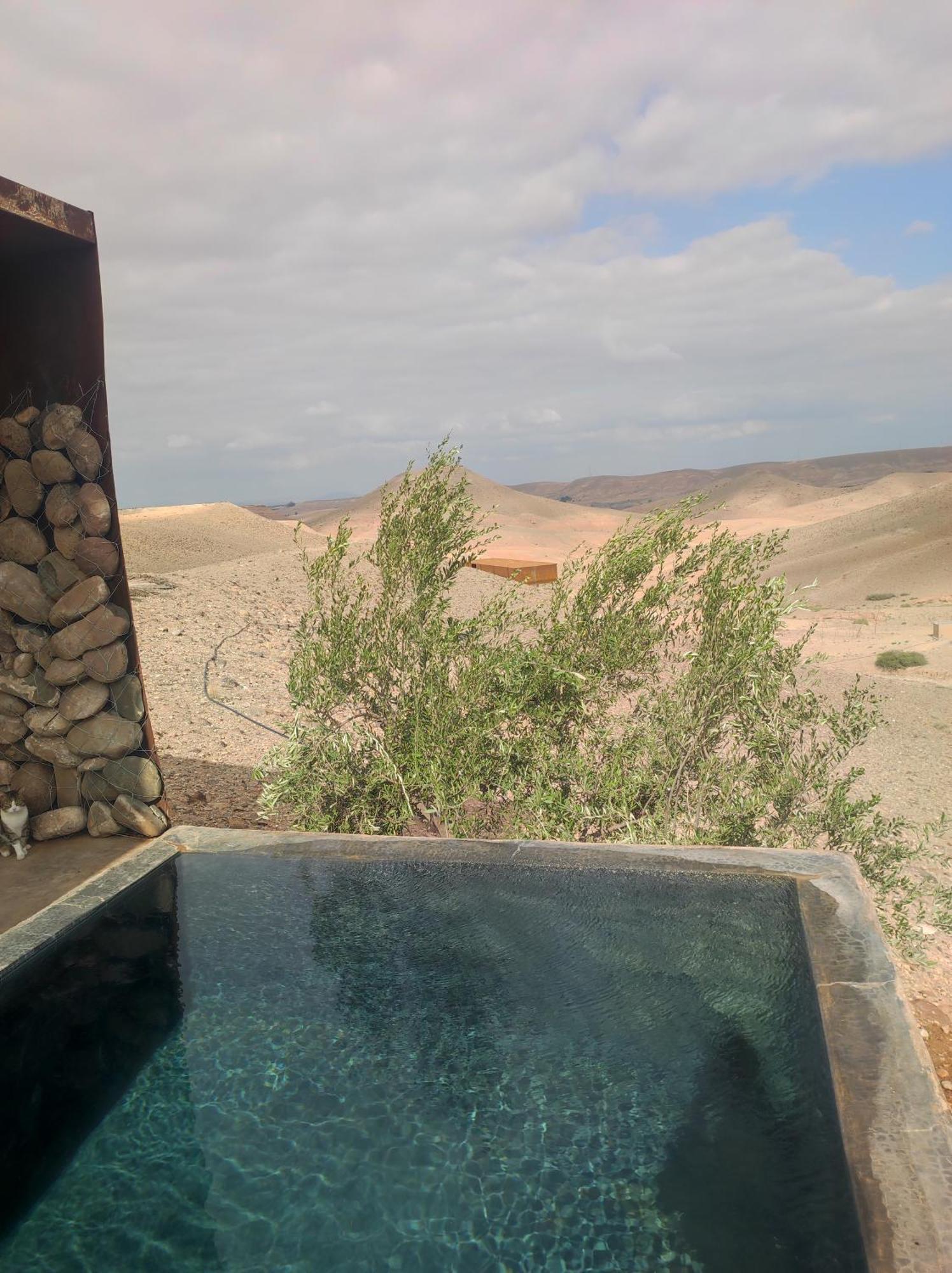 Revolution Stone Cliff Eco Resort Agafay Extérieur photo